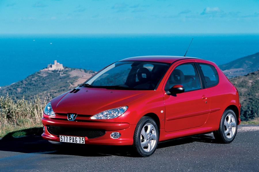  Peugeot 206 3-Door 2003 года  (WW) (фото 10 из 13)